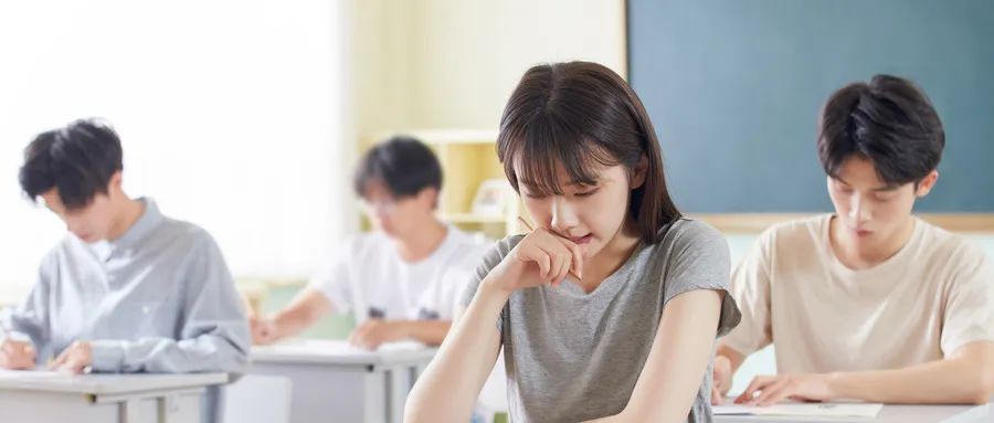将外语不再设为高考必考科目；清华北大按各省考生比例招生；允许职高生参加普通高考；来看两会教育领域热点建言