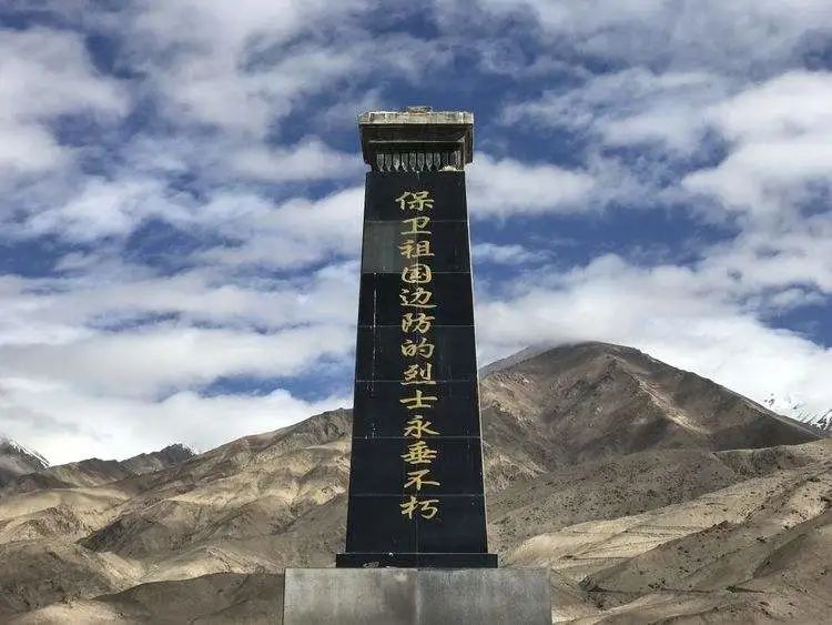 叶圣陶杯佳作：走在喀喇昆仑，我们就是祖国的界碑