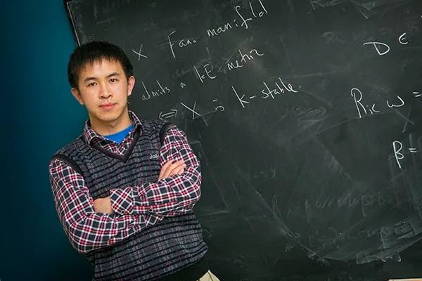 中科大少年班校友85后孙崧获新视野数学奖：破解丘成桐猜想
