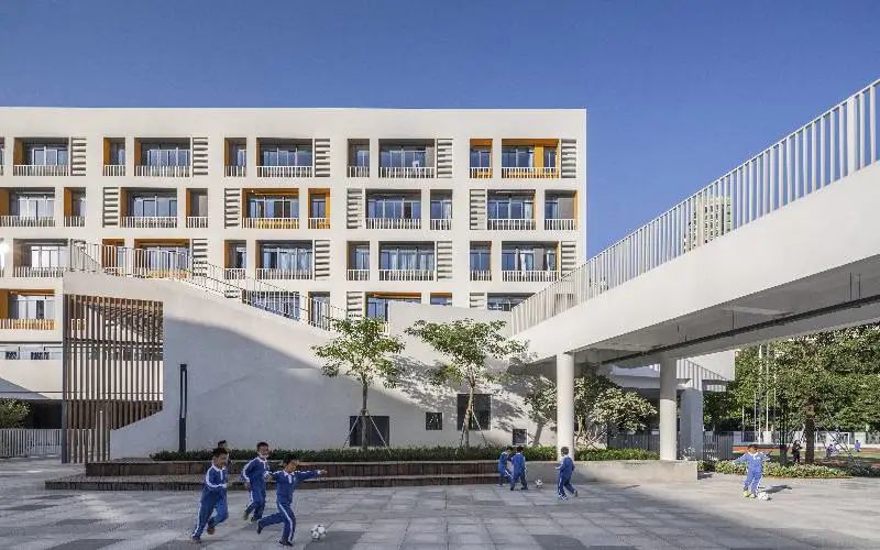 2023年小升初必看——深圳中学梅香学校