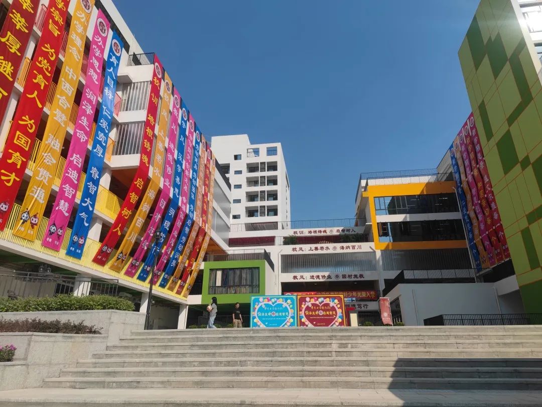 深圳这区去年建成11所公办新学校！新增学位22424个！附学校实景图