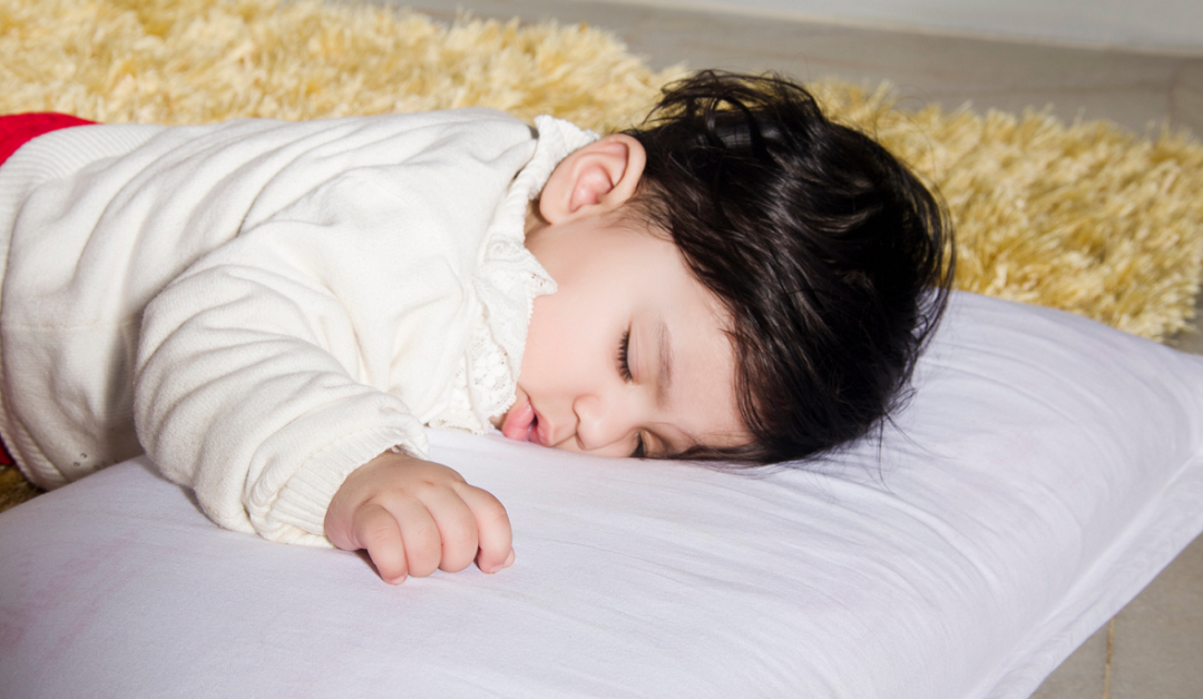 “去睡觉” 竟然不是 “go to sleep”，那么正确表达该怎么说？
