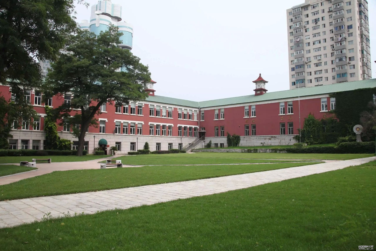 信奥名校 | 大连二十四中：省选成绩包揽前三名，榜样经验分享来喽